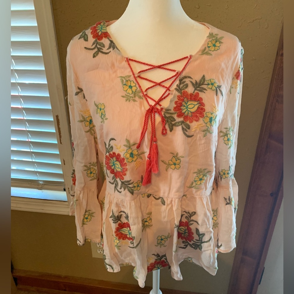 NWT Miss Me Blouse
